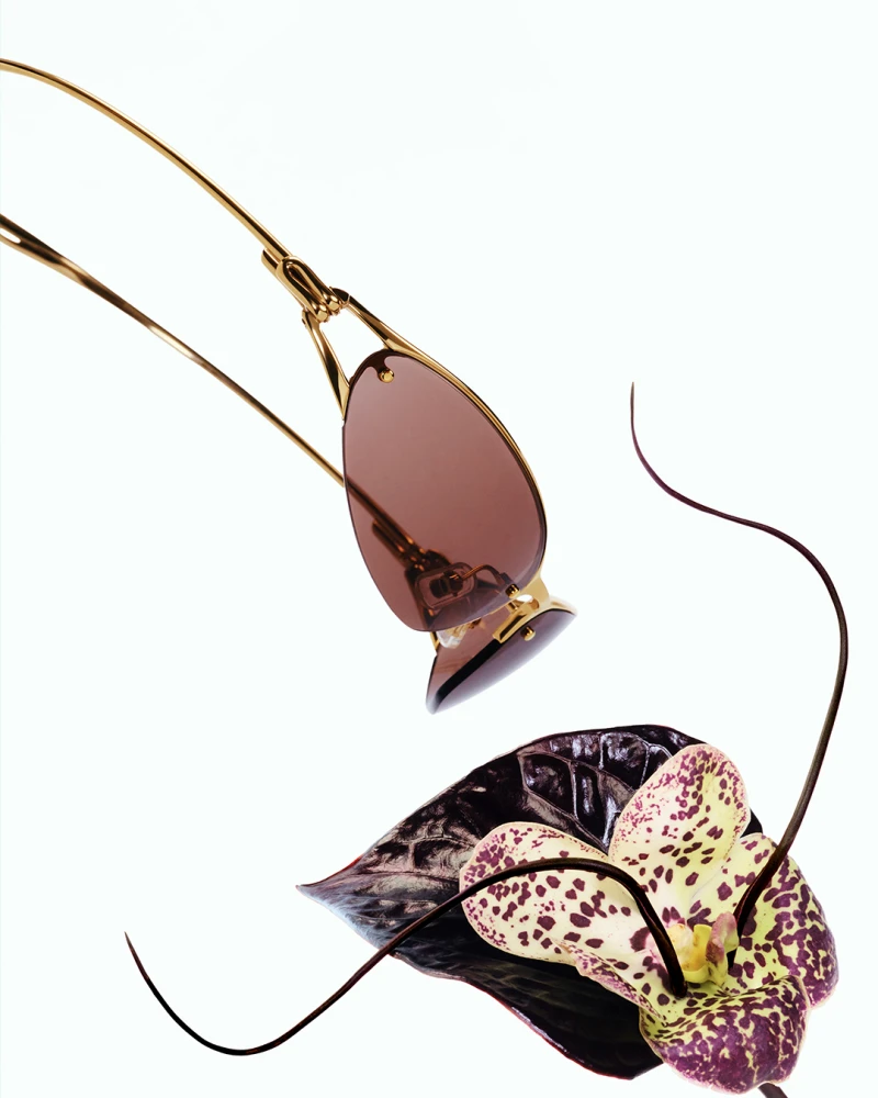 GENTLE MONSTER 推出 2026 BOUQUET 系列以植物為靈感打造優雅設計