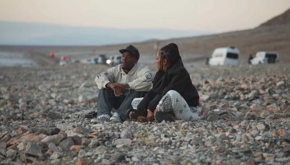 Kai Cenat 無預警發佈「我退出」影片並宣告個人時尚品牌 Vivet 正式登場！