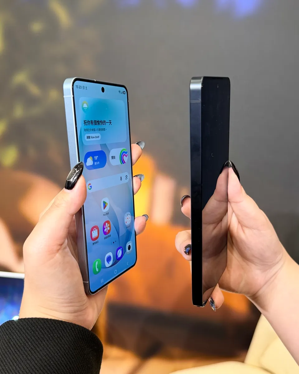 Galaxy S26 Ultra為全球首款內建智慧防窺的手機