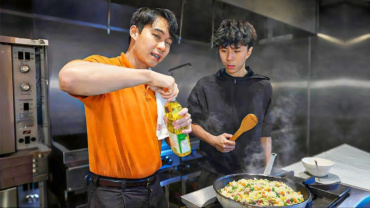 Uncle Roger 與 Ray 世紀合體，嘴到 Ray 怒噴：再吵把你 GG 拿來煮！