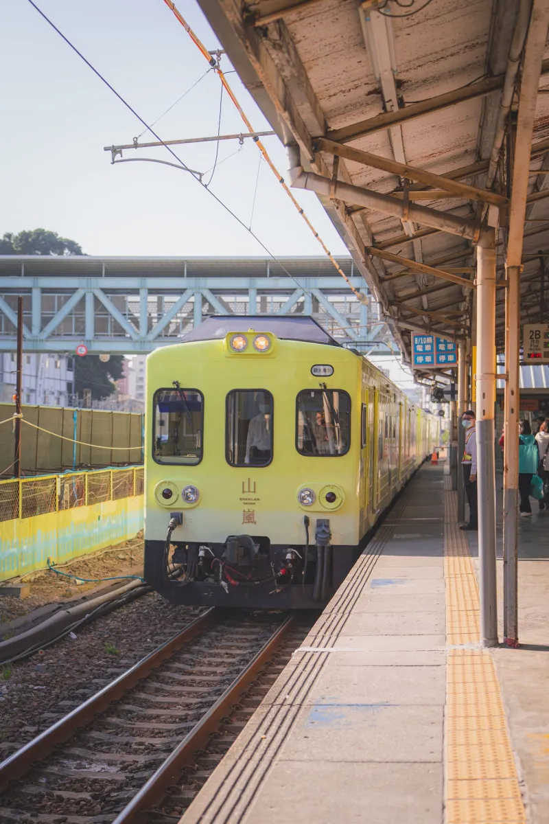 山嵐號首度駛入「臺灣糧倉」賞嘉南平原黃金稻浪、獨家停靠西部歷史雙小鎮  