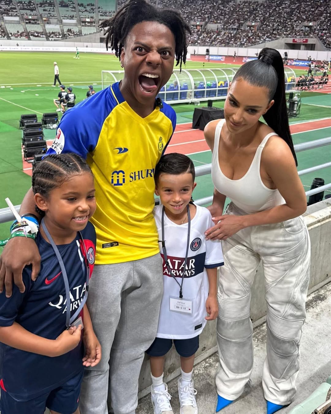 網瘋傳甲亢哥 iShowSpeed 與 Kim Kardashian 交往中？