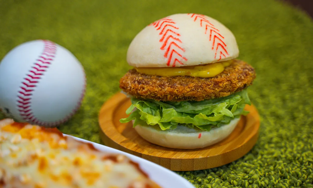 摩斯漢堡 炸和牛棒球堡