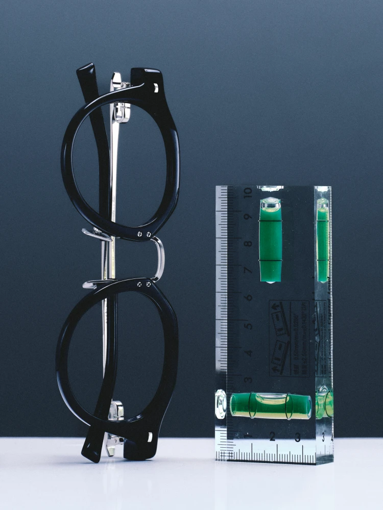 KlassiC. 重磅推出高端支線 archi ，找來金馬影帝陳以文質感演繹