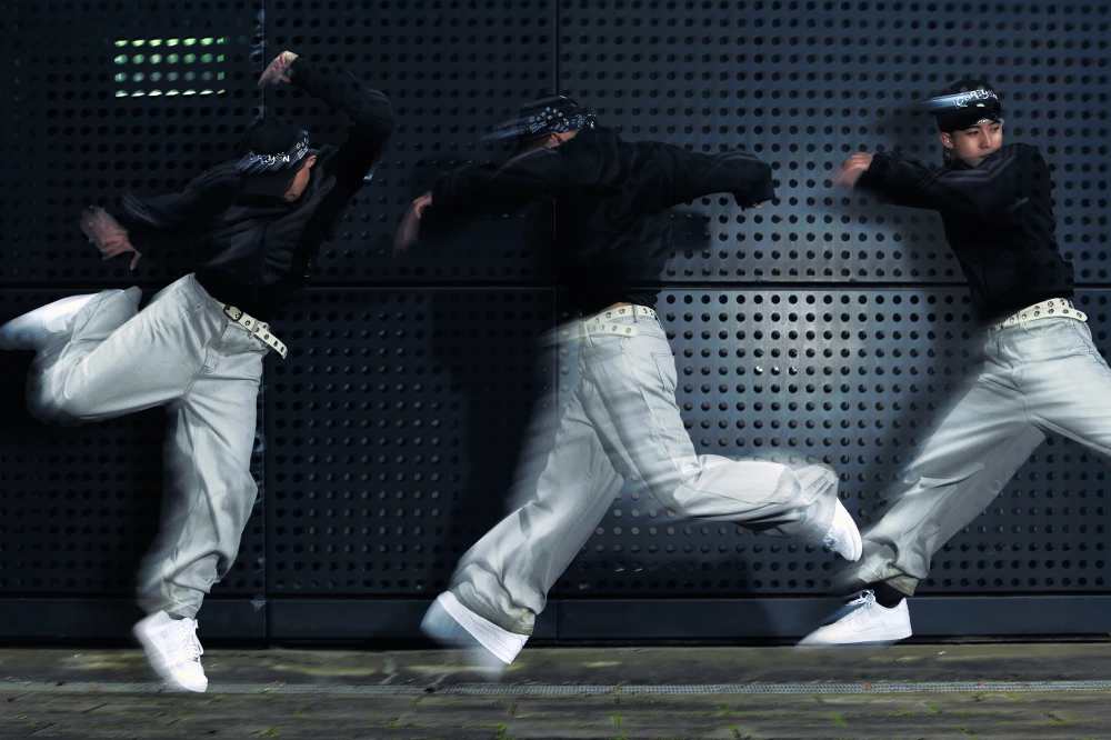 台灣新興街頭品牌 CARRY ON  2026 早春系列正式登場！重新詮釋街頭服飾與運動精神之間！