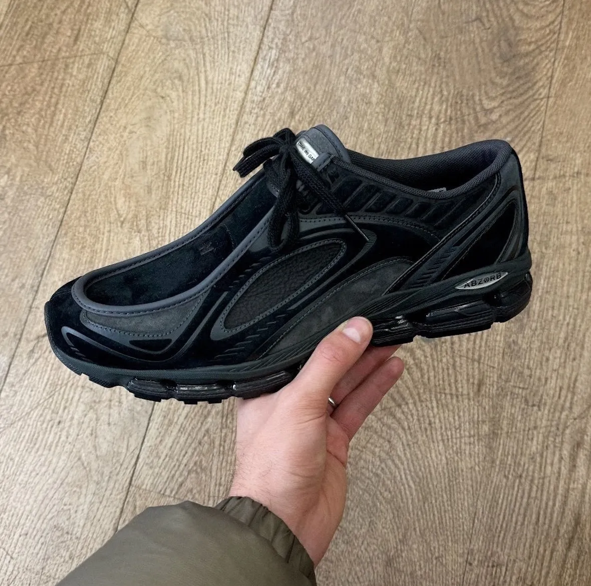 Comme des Garçons x New Balance 1890A