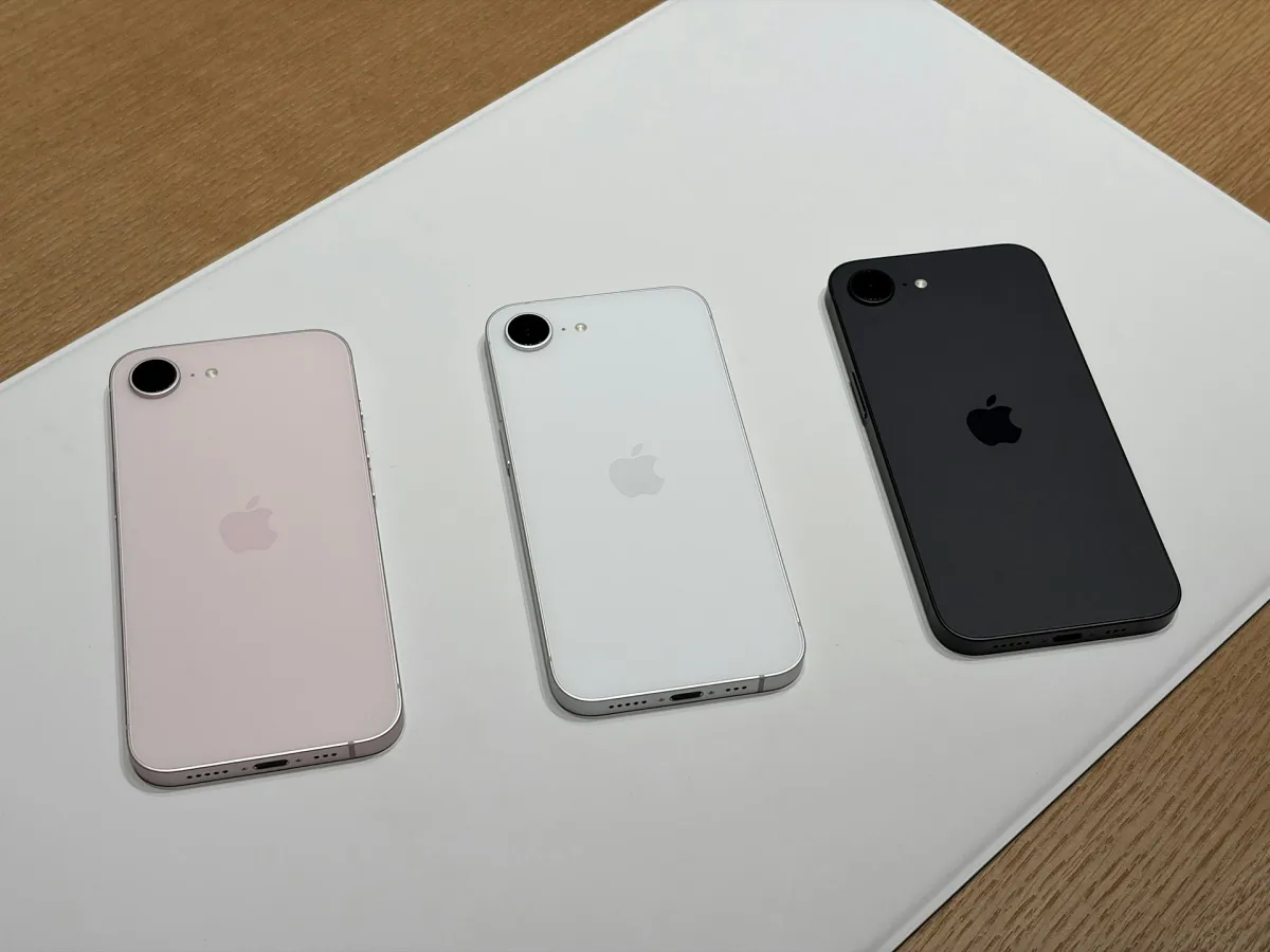 iPhone 17e 推出白色、黑色、嫩粉色
