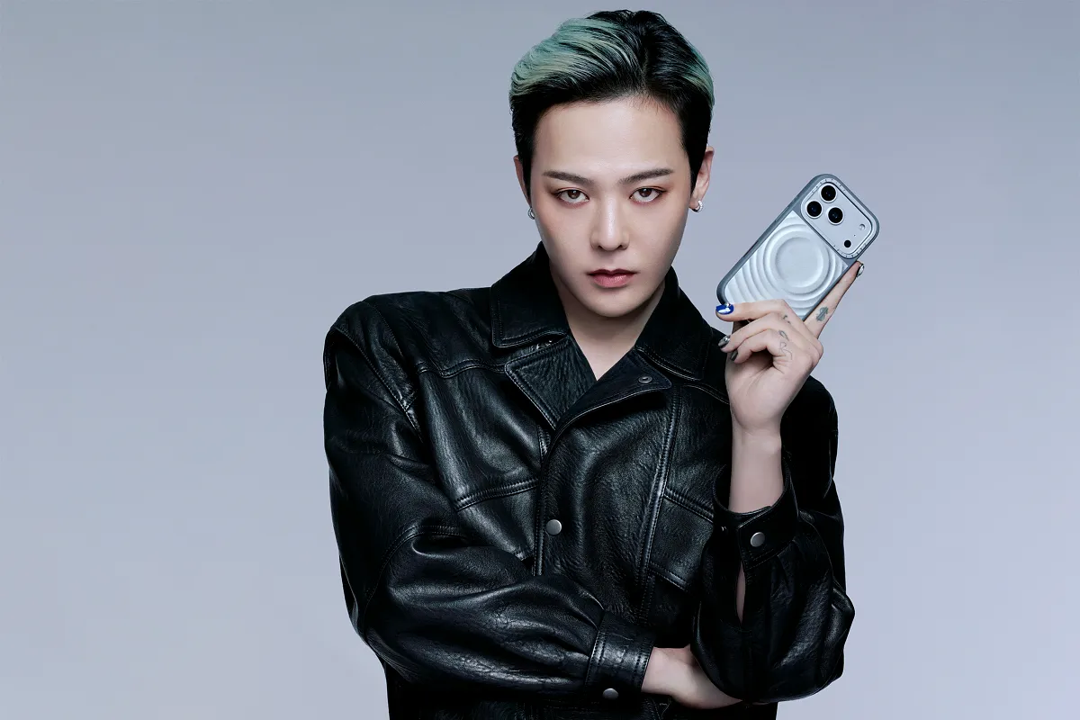 CASETiFY 驚喜釋出首位全球代言人 G-DRAGON 最新形象照，創意展現 G-DRAGON 俏皮帥氣的反差魅力與CHROMATIC FORMS & HUES 系列多款波紋手機殼