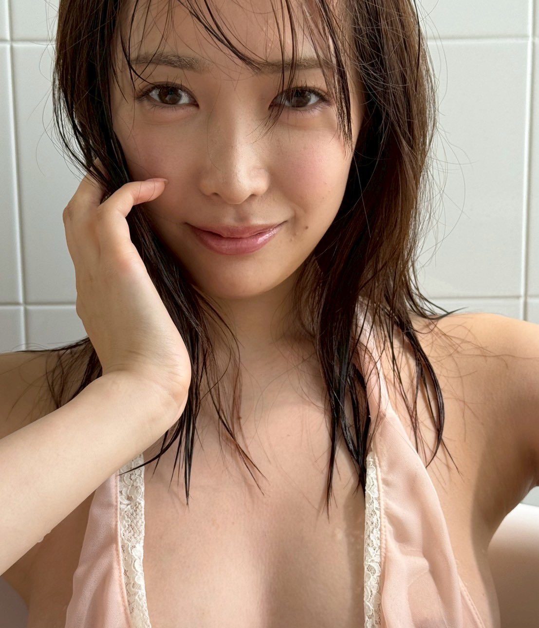 AV 片商 S1 超大型新人鈴木希（すずきのぞみ）