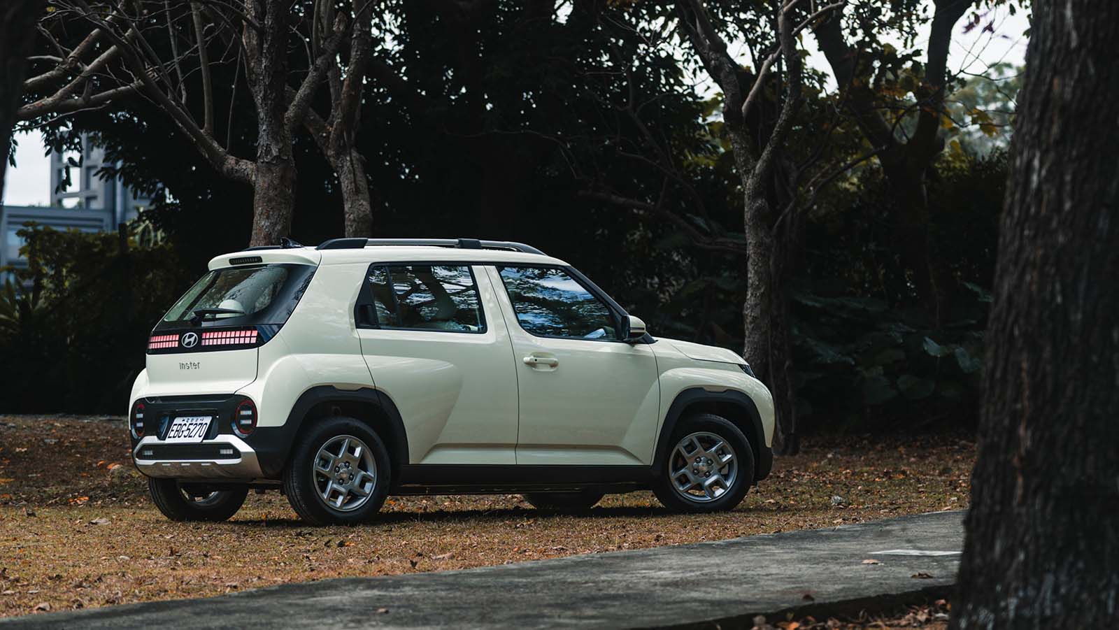 Hyundai Inster EV450-1