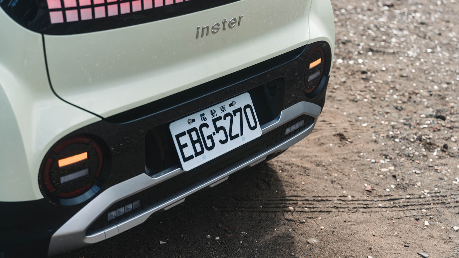 Hyundai Inster EV450-2