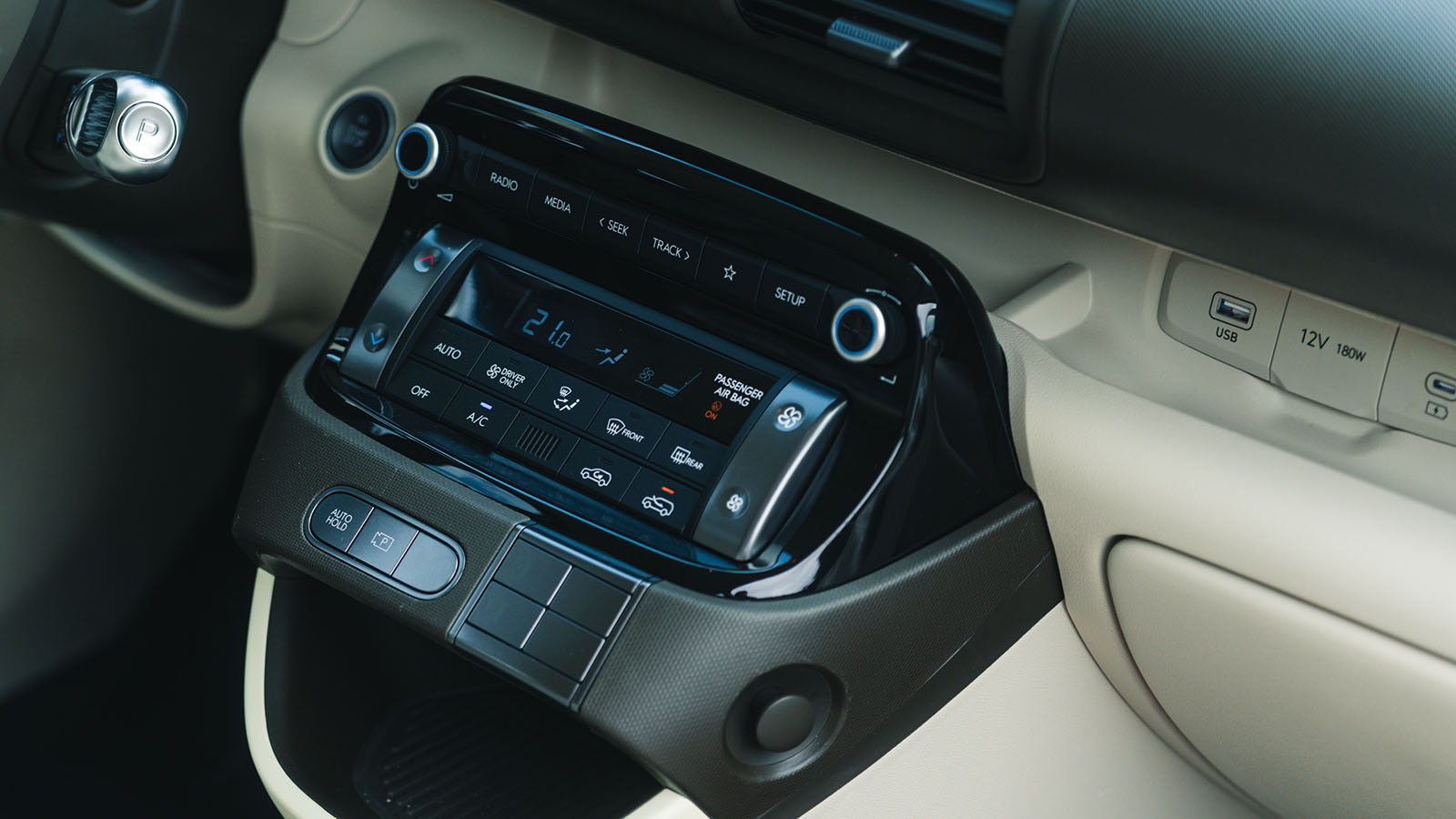 Hyundai Inster EV450-4