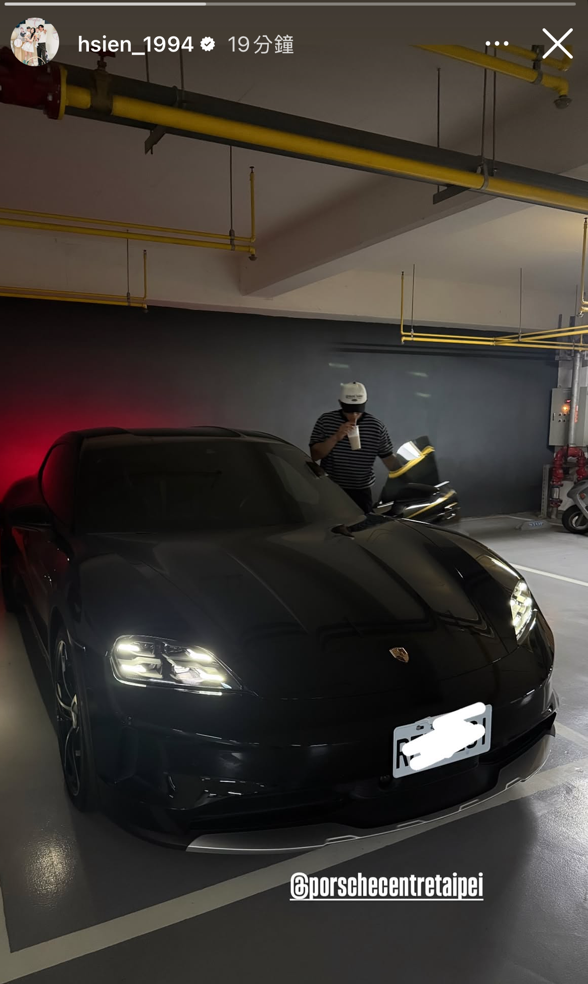 WBC 台灣棒球英雄都開什麼車？陳傑憲/Porsche Taycan 4 Cross Turismo