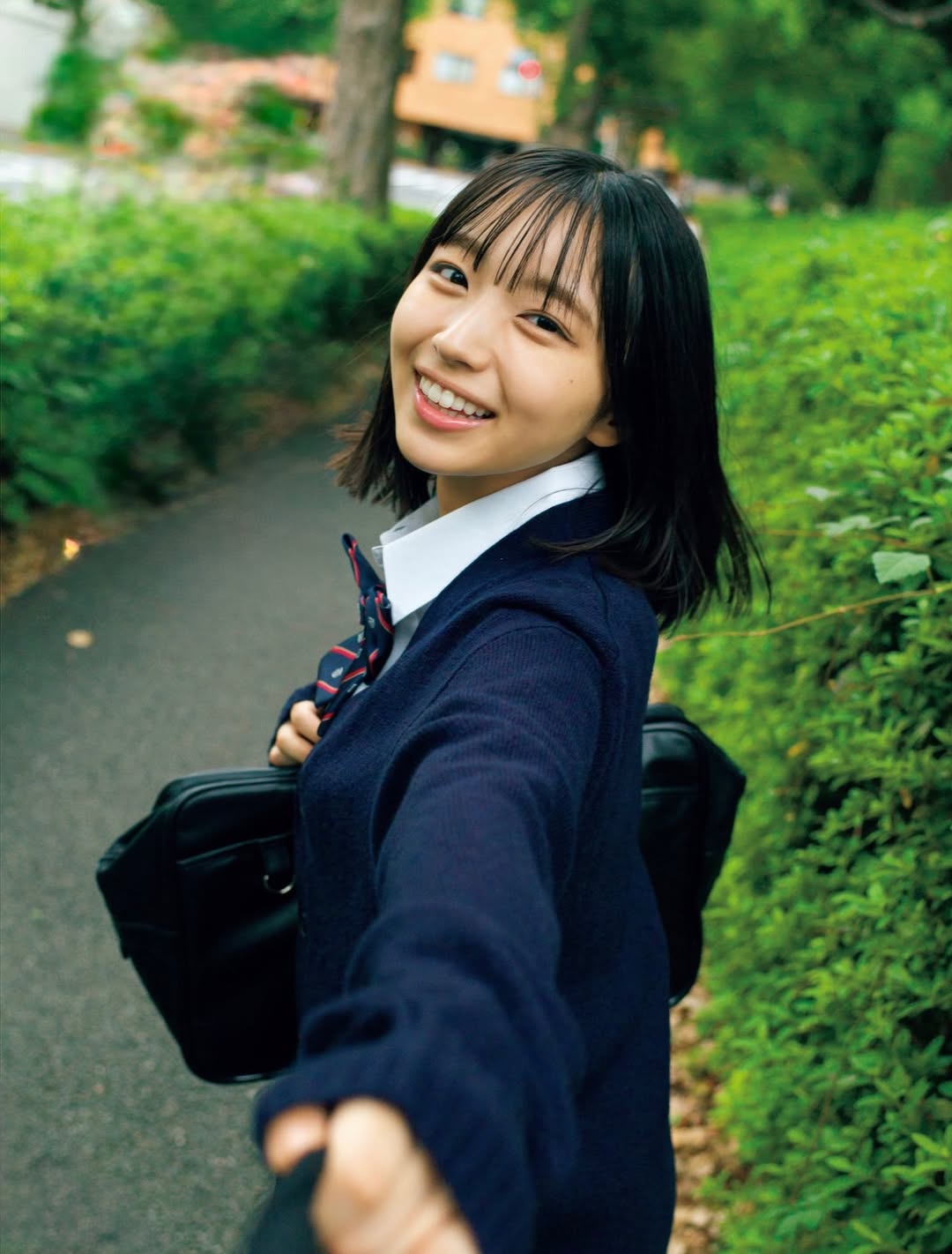 被封小坂菜緒接班人是誰？18 歲大野愛實一回眸迷倒日網