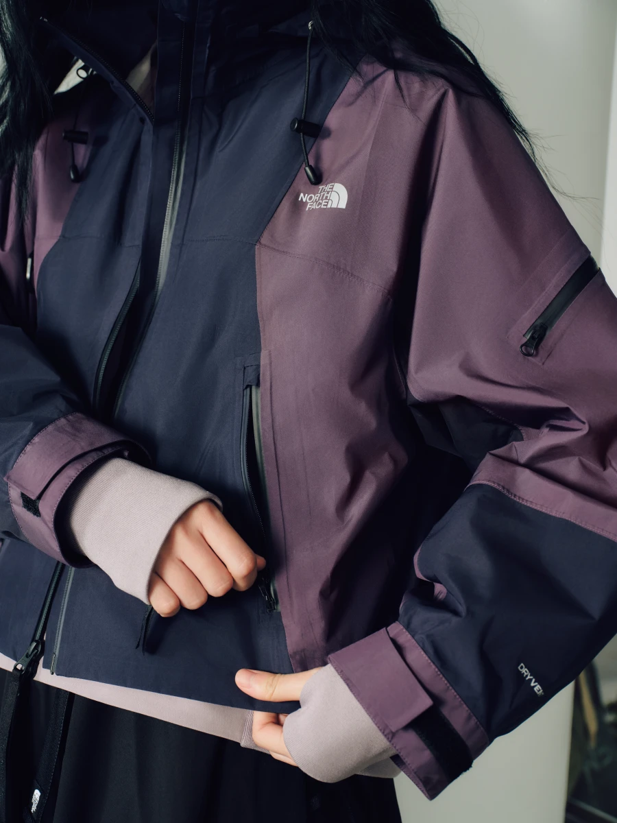 女款深藍 DRYVENT™ 可收納短版衝鋒衣