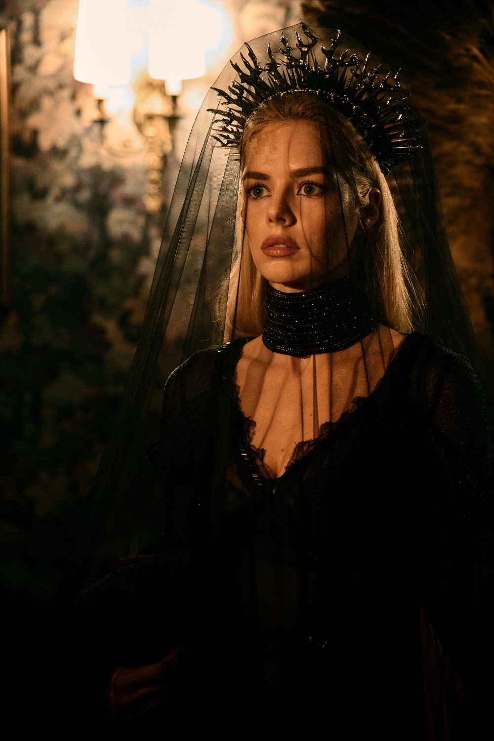 薩瑪拉·威明睽違七年再度回歸飾演葛蕾絲。