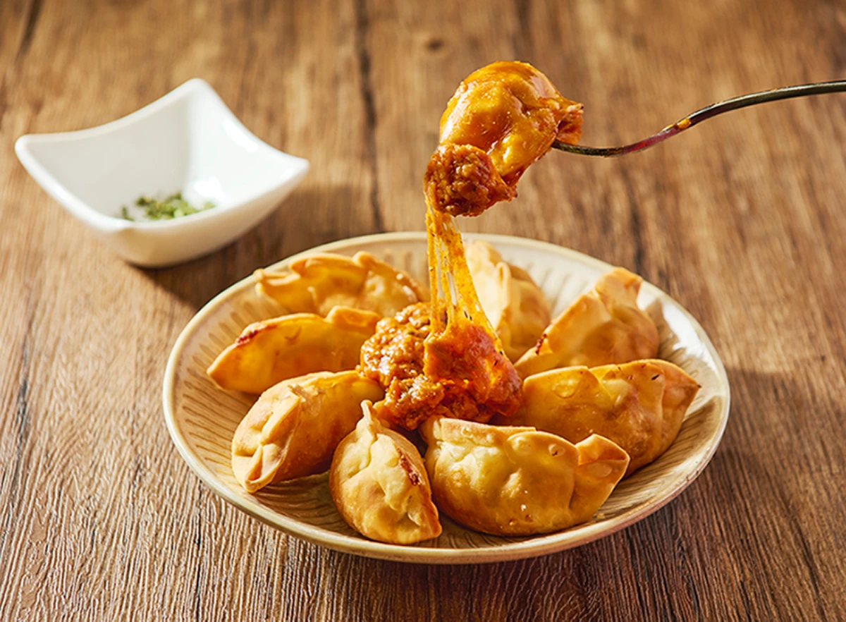 三商炸雞創意新品「義式起司肉醬炸水餃」