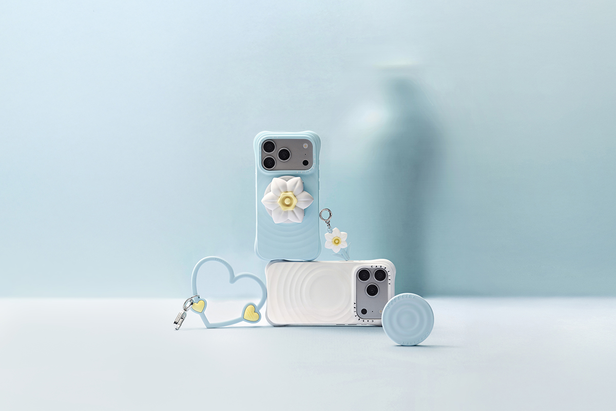 Essentials by CASETiFY™ 系列全新推出「柔霧藍」波紋系列，為今年春夏季節帶來沉靜而從容的時尚宣言