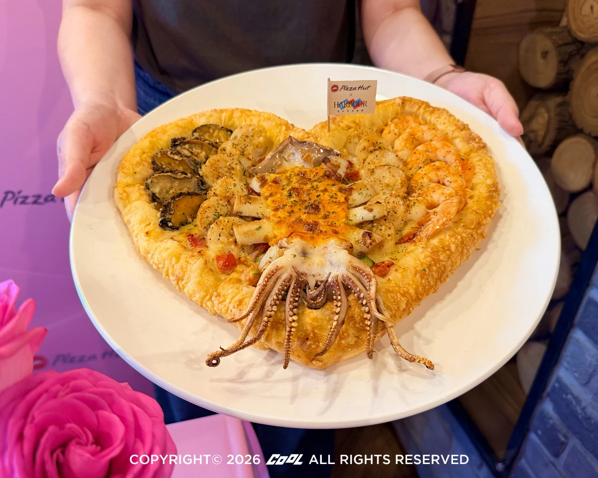 必勝客「巨魷海鮮宴愛心比薩」