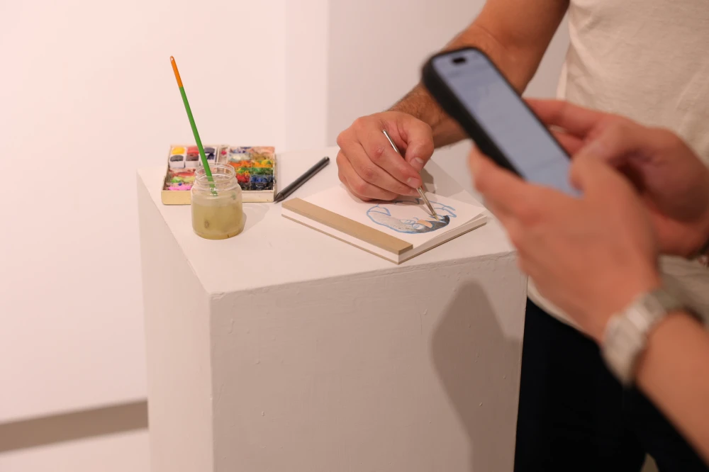 《辛普森家庭》設計師 Dillon Froelich 帶著海灘塑膠淘氣團與超現實街頭能登陸台北