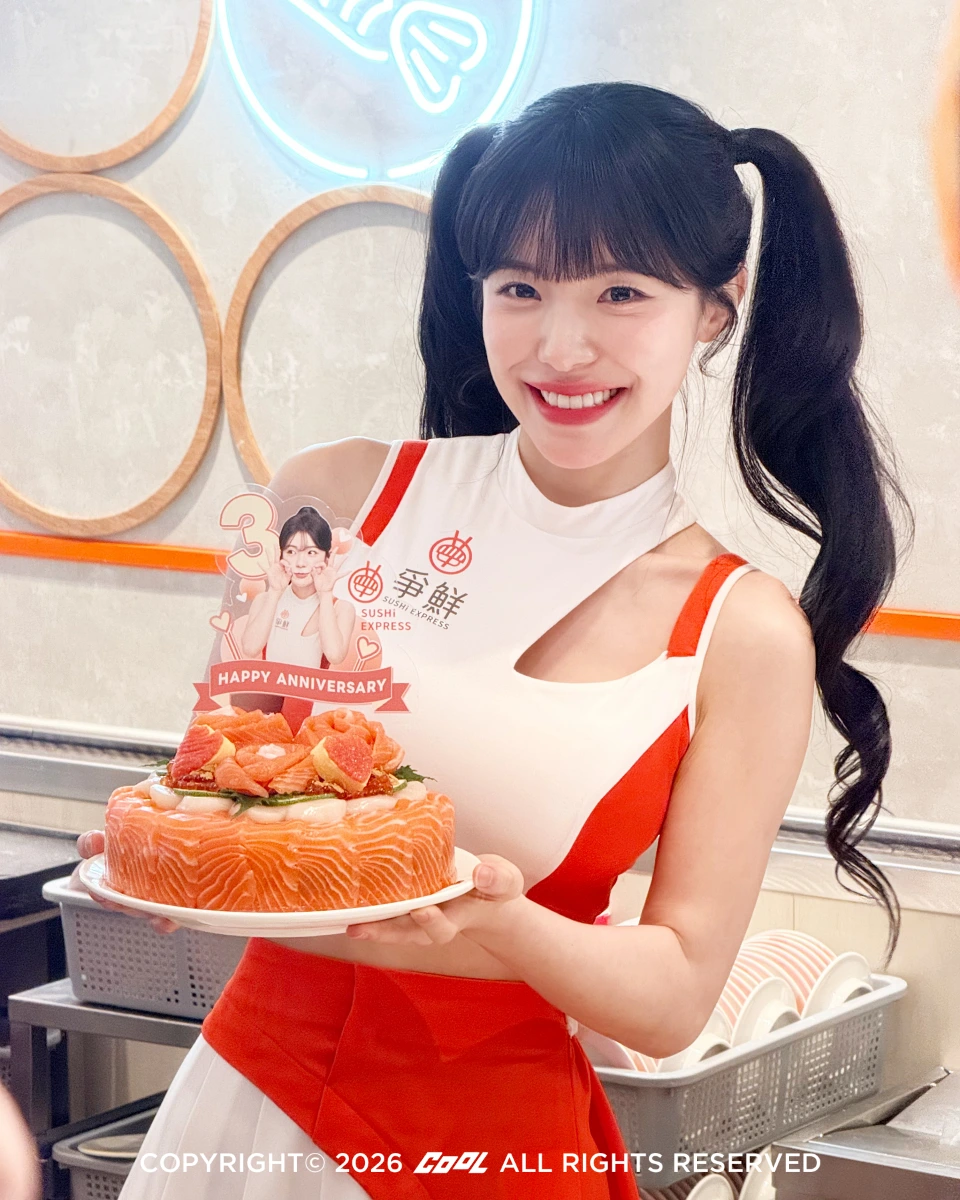 爭鮮特別準備「爭鮮玫鮭花蛋糕」提前慶祝李多慧來台即將滿三周年