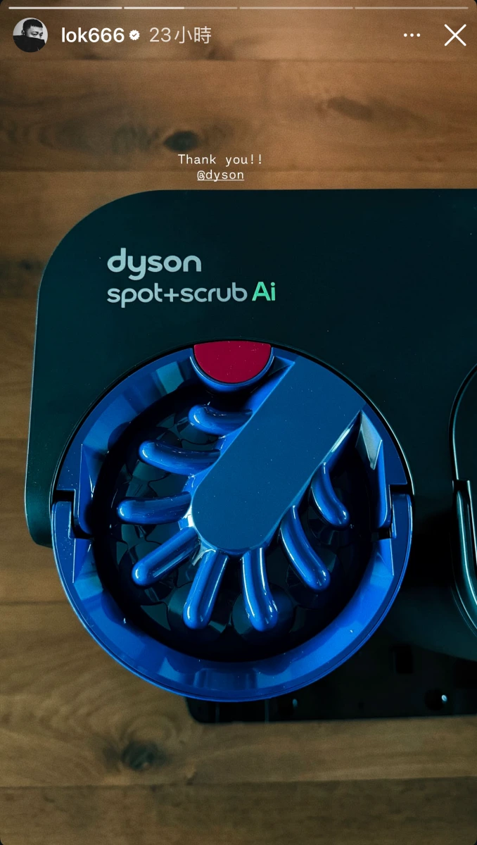 余文樂搶先曝光 Dyson 最新掃拖機器人Dyson Spot+Scrub™ Ai