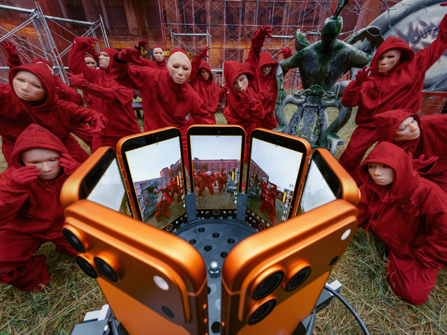 用 iPhone 17 Pro 拍出 360° 全景影片大作！越南超高人氣饒舌歌手 MCK 帶來新作《HVL》專輯預告 打造無死角沉浸體驗！