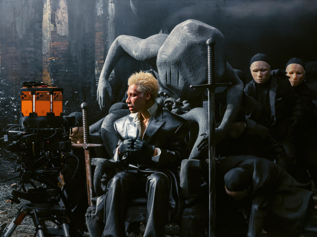 用 iPhone 17 Pro 拍出 360° 全景影片大作！越南超高人氣饒舌歌手 MCK 帶來新作《HVL》專輯預告 打造無死角沉浸體驗！