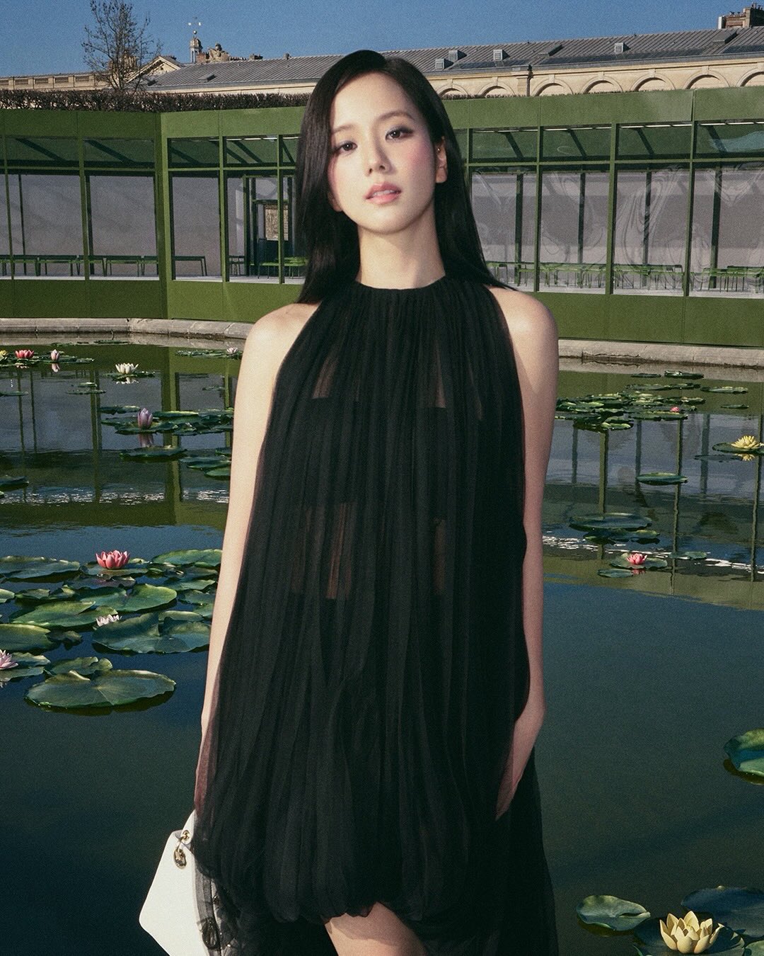 Jisoo金社長送Dior名牌包寵員工