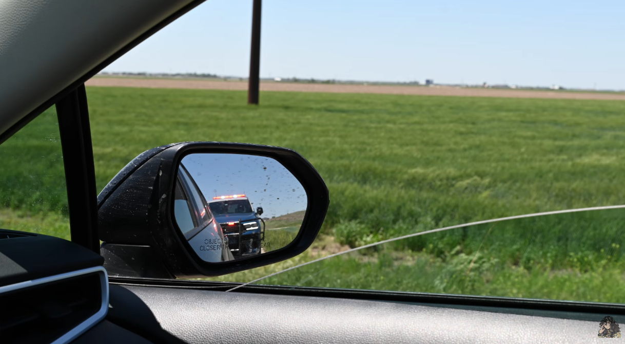 此次完成挑戰，TREY 並非騎馬。