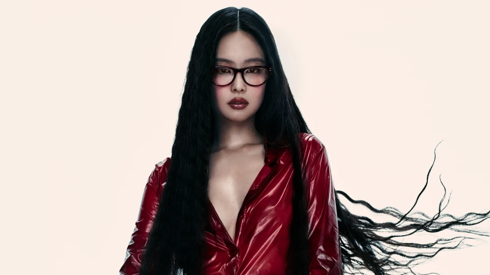Ray-Ban 雷朋宣布 Jennie 擔任全球品牌代言人