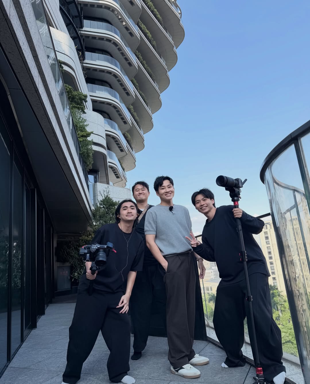 百萬 YouTuber Joeman 開箱「信義哥吉拉」陶朱隱園