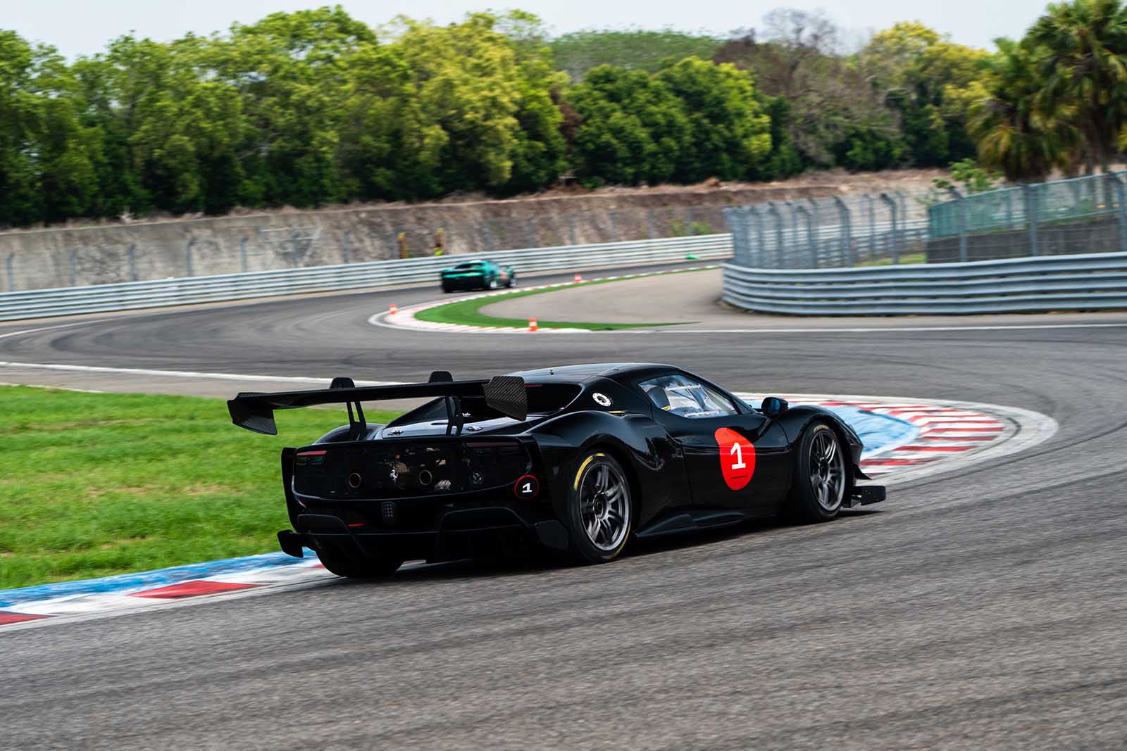 Ferrari 296 Family-4