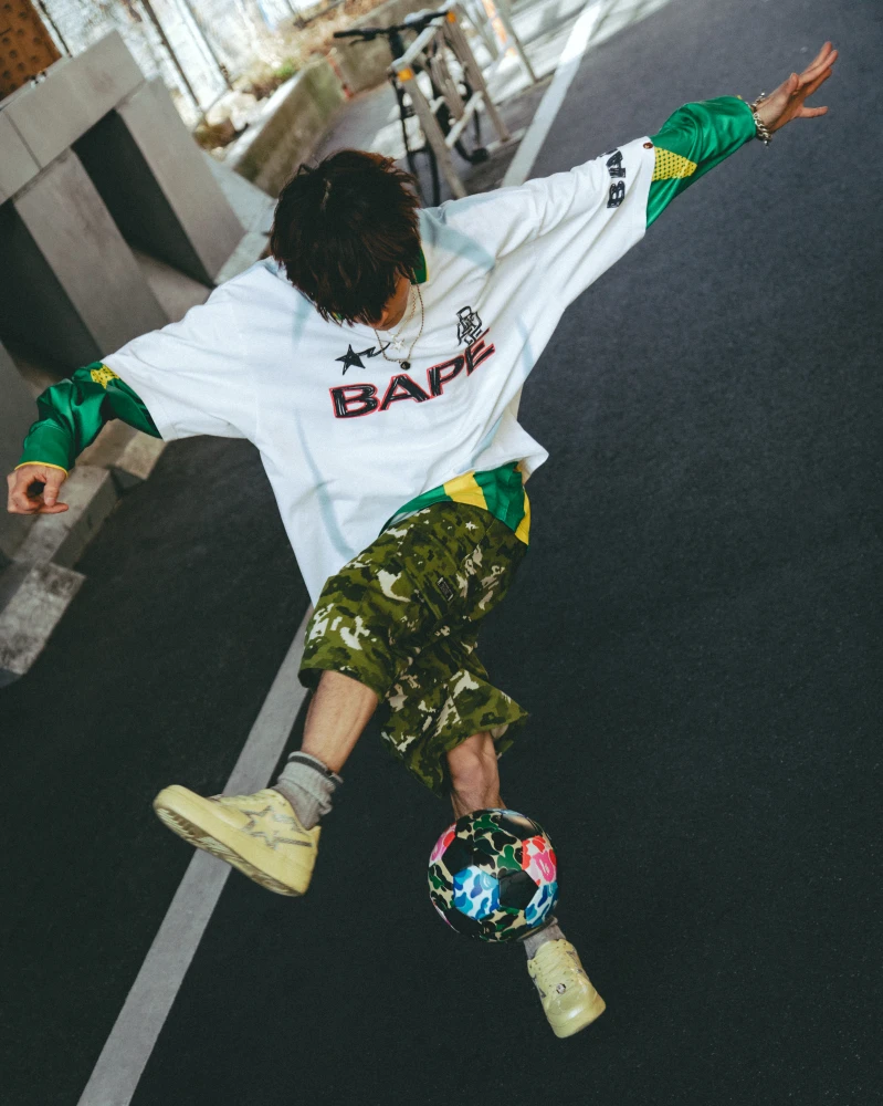 A BATHING APE® 2026 春夏系列「五月聚焦-足球熱潮」正式登台