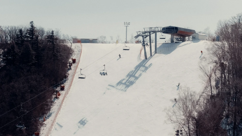 龍平滑雪度假村