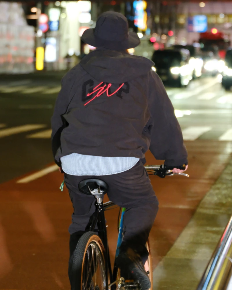 Sean Wotherspoon x Gap 全新聯名系列登台，大玩經典古著元素！