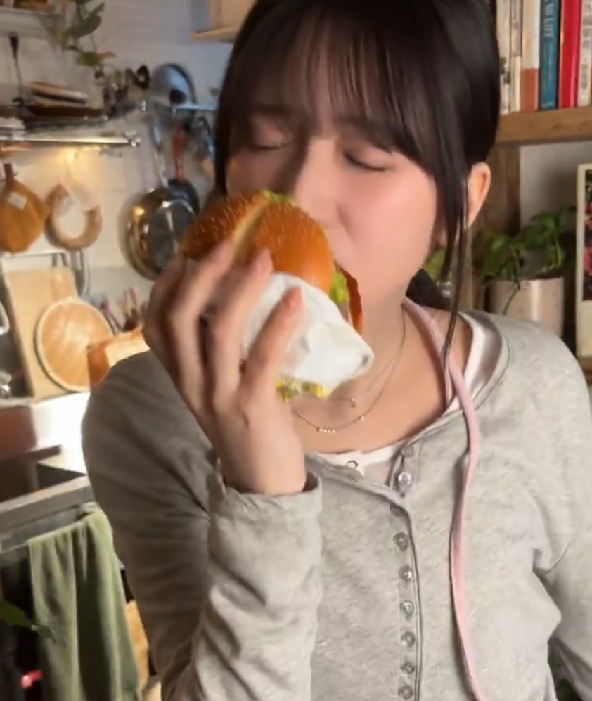 佐佐木舞香
