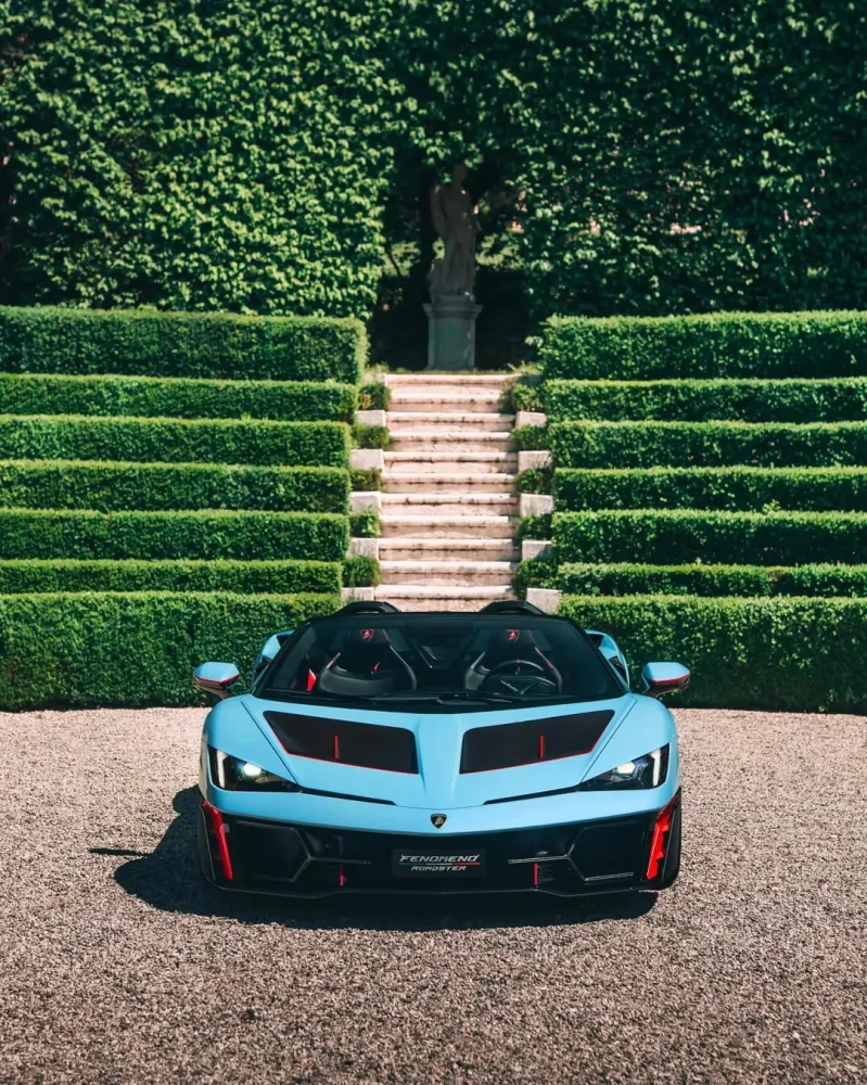 Lamborghini 最強敞篷超跑「Fenomeno Roadster」
