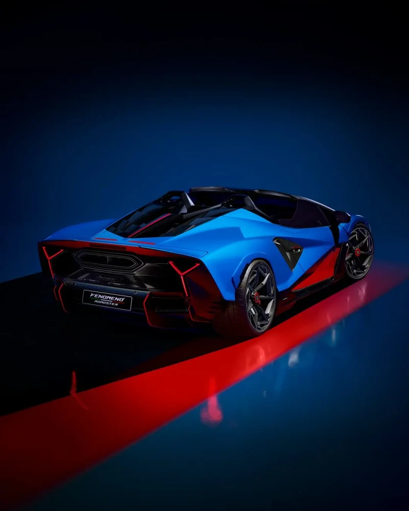 Lamborghini 最強敞篷超跑「Fenomeno Roadster」