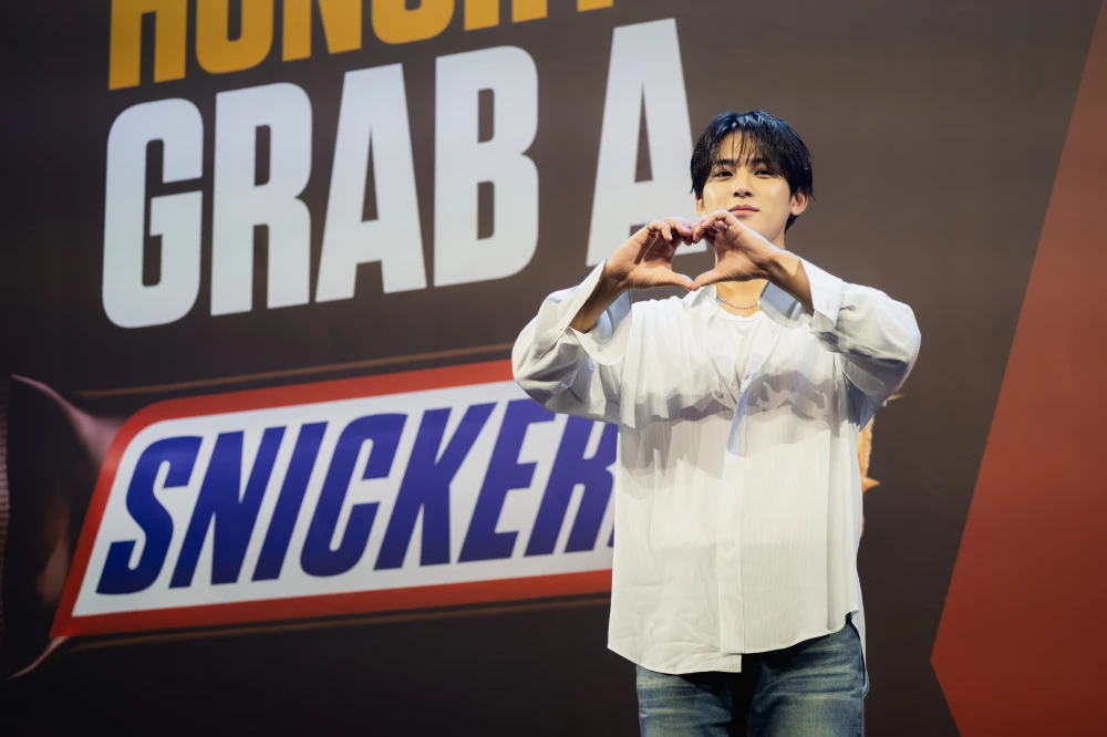 SNICKERS® 攜代言人 MINGYU