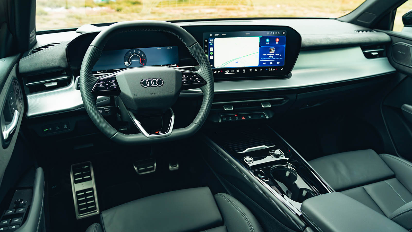 Audi Q3-4