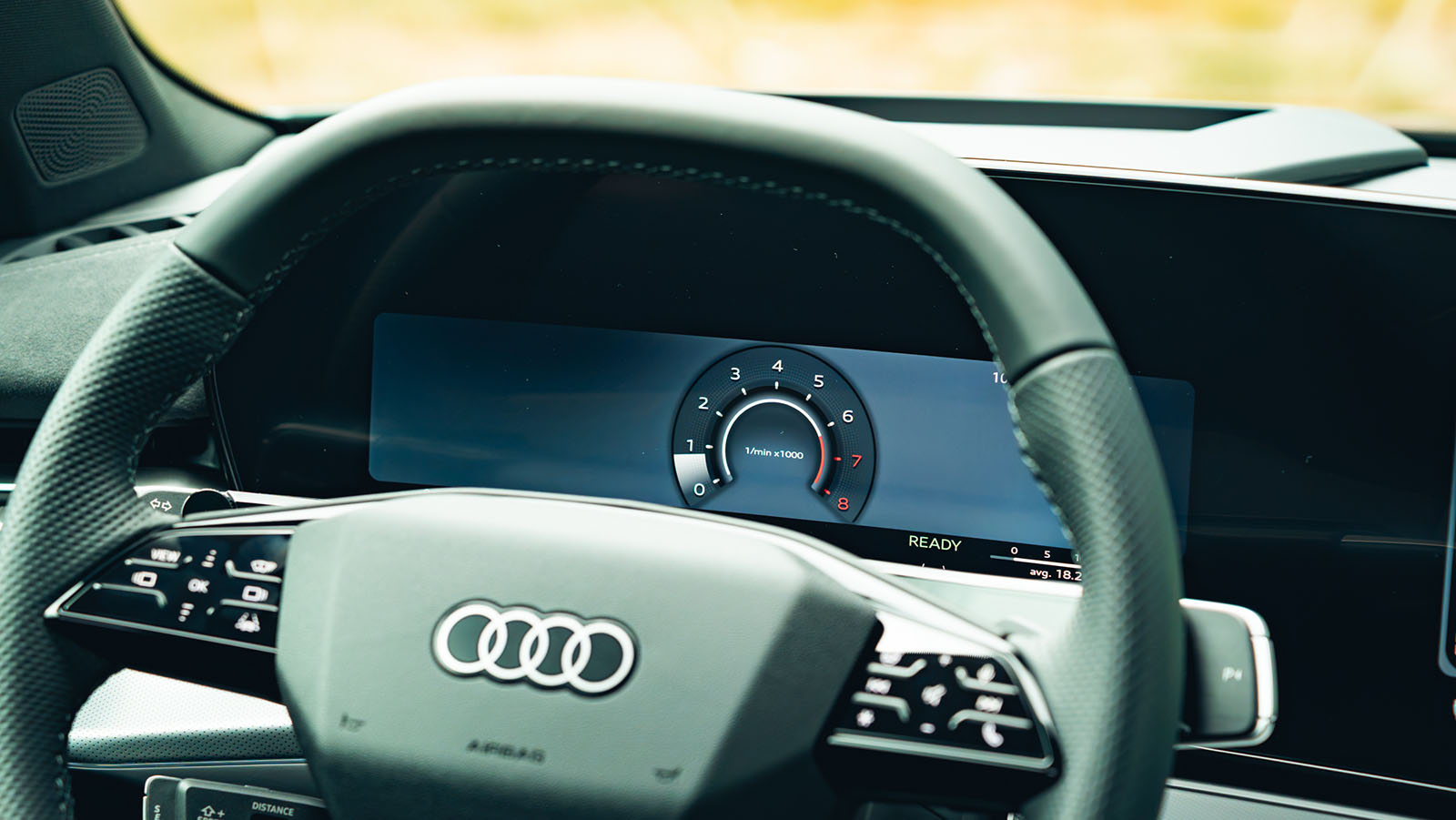Audi Q3-4