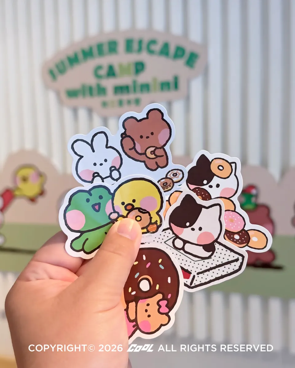 Krispy Kreme × LINE FRIENDS minini 聯名周邊貼紙包