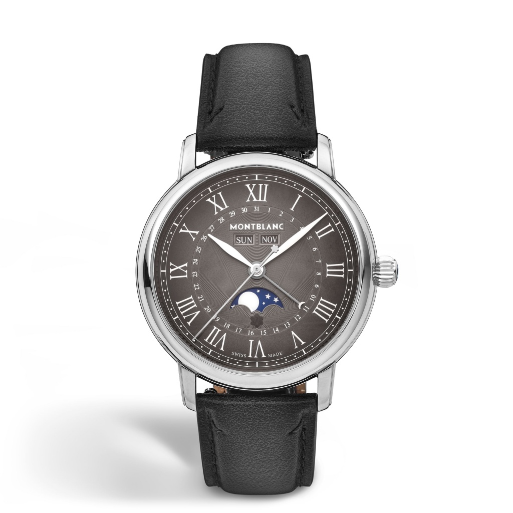 MONTBLANC明星傳承系列全日曆腕錶42 毫米,NT$209,900