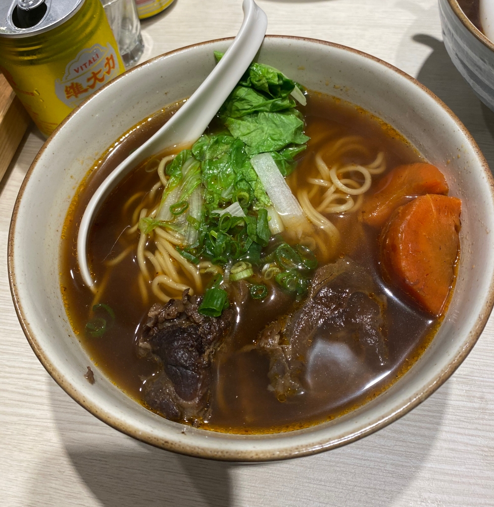 一碗牛肉麵,意外變成感情價值觀大戰