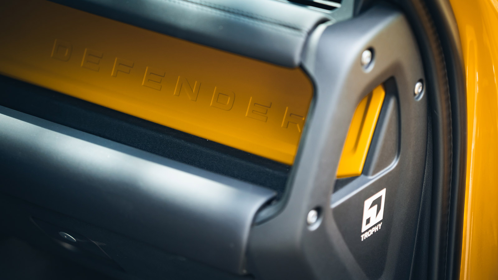 Defender Trophy Edition-4