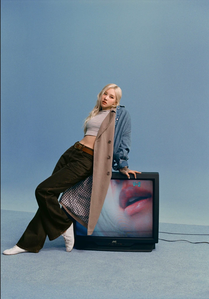Levi’s® 攜手 ROSÉ 與 SGA 發表全新風格篇章「Keep it Loose」