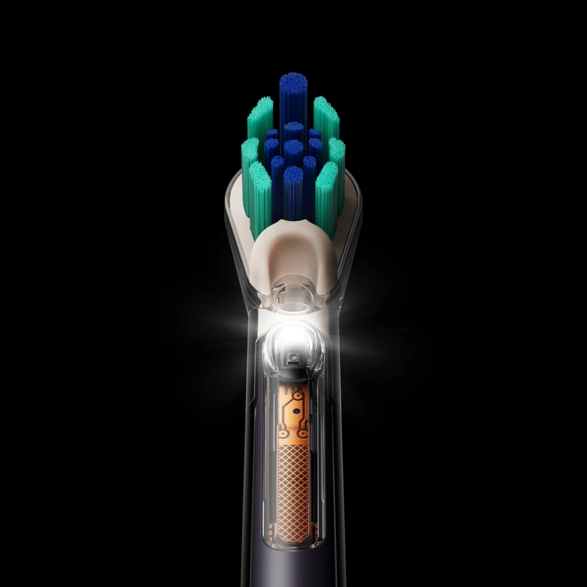 Dyson 跨界玩電動牙刷!內建微鏡頭、AI 找齒縫,還會自己噴漱口水