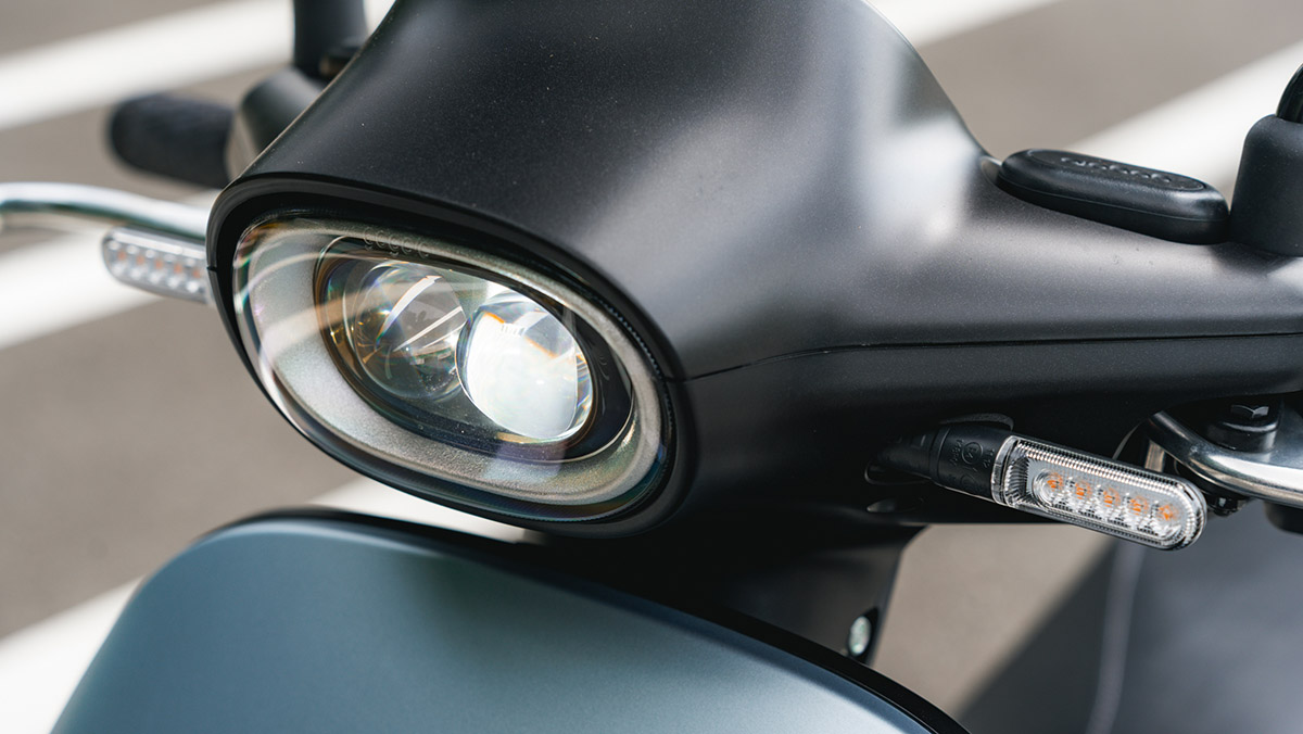 Gogoro Luna-1