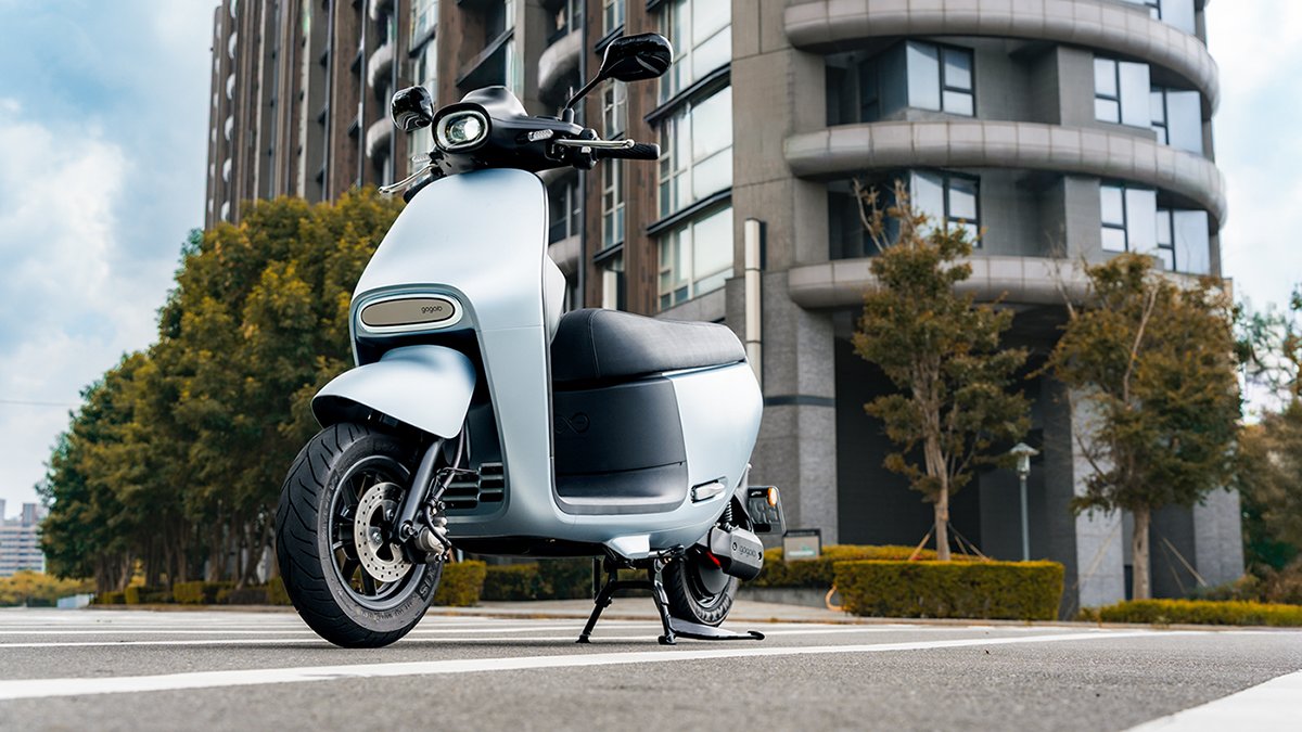 Gogoro Luna-5